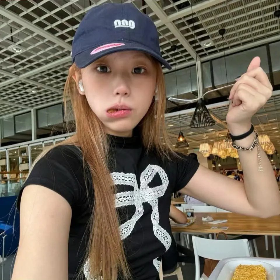 凡夫俗女